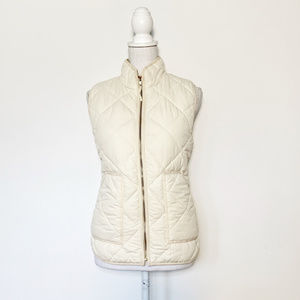 J Crew M pale creme quilted sleeveless jacket